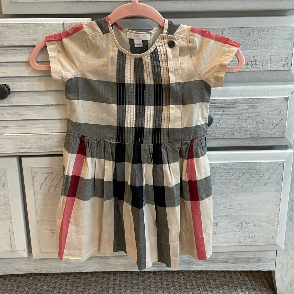 Burberry girls dress. Size 4T